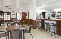 Hotel Olympia Ronda I Hotels in Canet d'En Berenguer