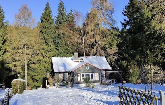 Cozy vacation home for 4 people on the edge of the forest - wonderfully quiet on the Rennsteig