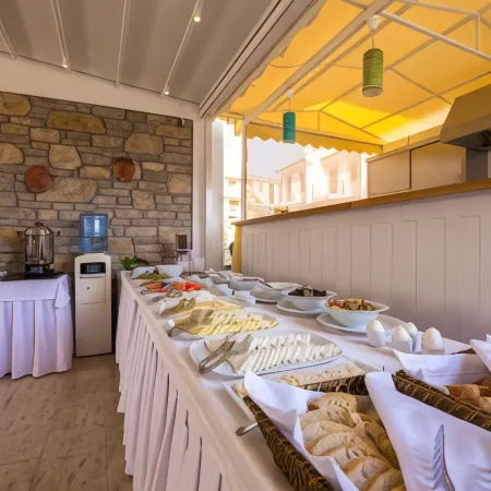 Datca Beyaz Ev Hotel