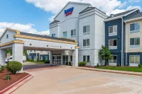 Fairfield Inn & Suites Columbia Các khách sạn ở Columbia
