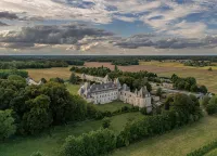 Château de Briançon, The Originals Relais Hôtels à : Blaison-Gohier