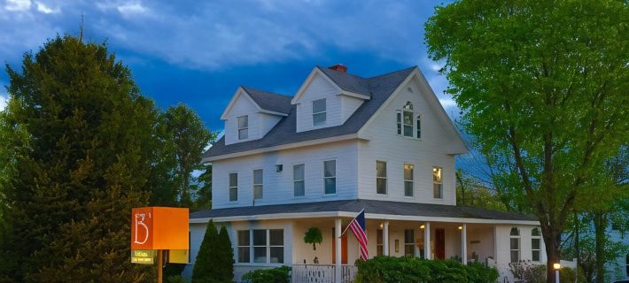 Bourne Bed and Breakfast Hotels in Ogunquit