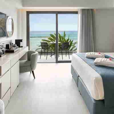 Mercure Larnaca Beach Resort Rooms