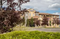 Pomeroy Hotel Fort St. John