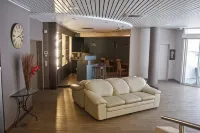 安特衞普大使套房酒店 - 公寓