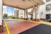 Holiday Inn Express & Suites Carneys Point - Pennsville
