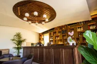 Hotel Fantasy Hotels in Gjirokaster