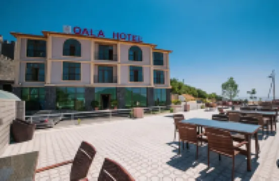 Ruma Qala Hotel - parcheggio