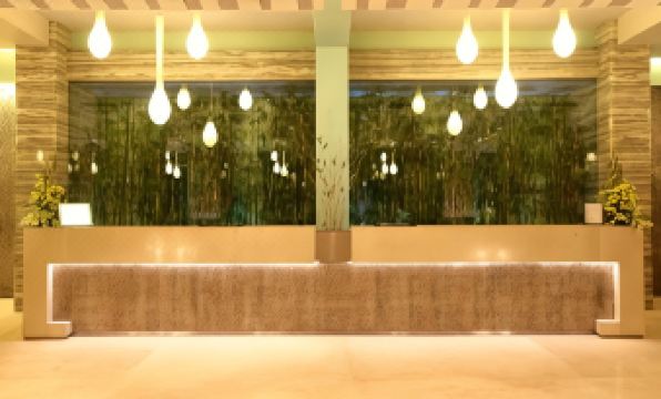 Mirage Hotel, Mumbai International Airport