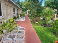Barefoot Mailman Inn & Suites, Lantana, West Palm Beach, South Florida