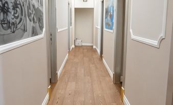 Queen Cattleya Suite