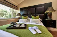 Forest Manor Boutique Guesthouse - Balkoner