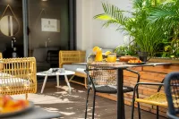 Polynesian Cabins by Kon Tiki