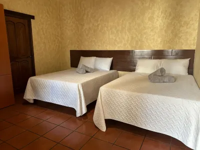 Casa Los Héroes Hotels near Salon de Eventos Los Girasoles