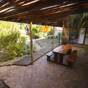 Saltycrax Backpackers