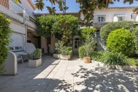 La Garoupe-Gardiole Hotels in Antibes