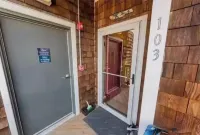 3 bedroom condo with oceanfront just steps away!