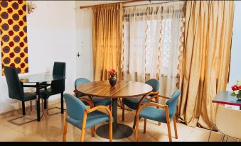 Zunox Guest House