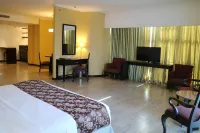 Days Hotel by Wyndham Iloilo