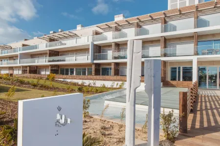 Praia do SAL Lisbon Resort Отели рядом с достопримечательностью «Freeport Fashion Outlet»