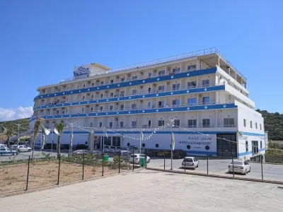 Hotel le Paquebot Hotels near Plage Noire