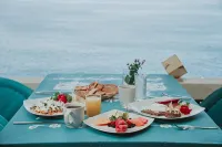 Mirador Acapulco - breakfast