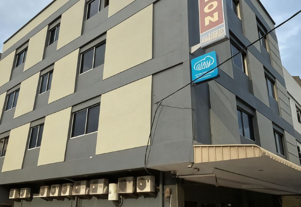 hotel overview picture