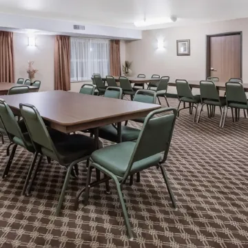 Days Inn by Wyndham Manitou Springs Отели рядом с достопримечательностью «Музей Гоуст Таун (Город-Призрак)»