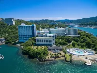 Toba Seaside Hotel - 4-Star