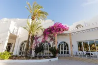 Iris Hotel & Thalasso Hotels in 