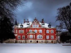 Hotel Dębowy Biowellness & Spa Góry Sowie