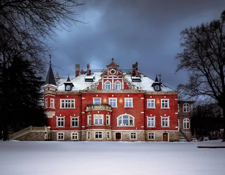 Hotel Dębowy Biowellness & Spa Góry Sowie Отели в г. Gola Dzierzoniowska