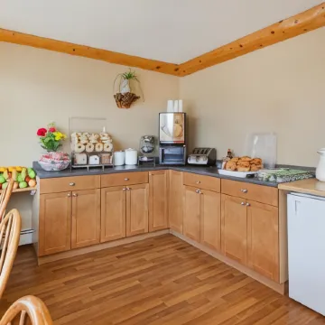 Super 8 by Wyndham Valemount