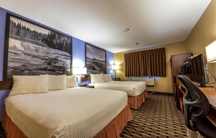 Super 8 by Wyndham Kamloops on the Hill