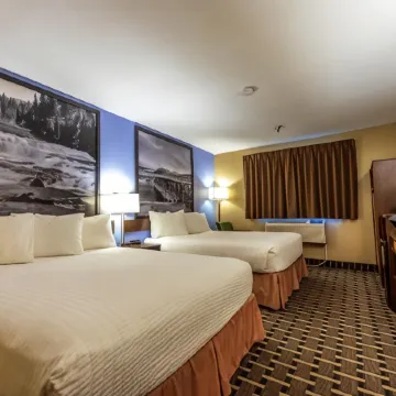 Super 8 by Wyndham Kamloops on the Hill