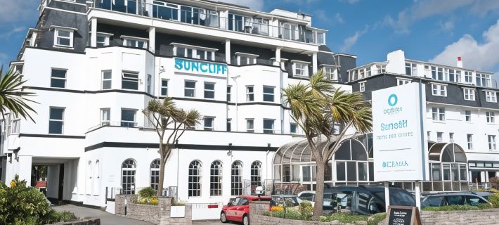 Suncliff Hotel - Oceana Collection Hotels in Bournemouth