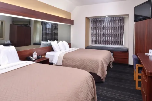 Americas Best Value Inn and Suites Maryville فنادق في Polk Township