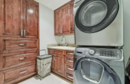 Sunshine Villa 6Br: Swimming Spa/Games/Chill Yard