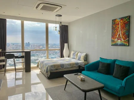 Ginger8 @ Pinnacle PJ Отели рядом с достопримечательностью «The One Academy»