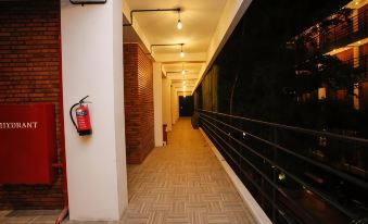 Thong's Inn Hotel Kualanamu