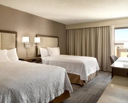 ハンプトン イン フィラデルフィア マウント ローレル マウント・ローレルのホテル