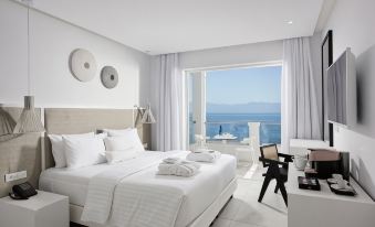 Dimitra Beach Hotel & Suites