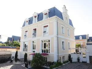 Hôtel la Villefromoy