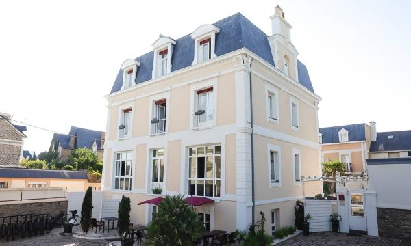 Hôtel la Villefromoy