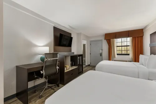 Quality Inn & Suites Airport