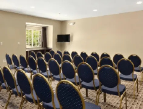 Microtel Inn & Suites by Wyndham Columbia/at Fort Jackson