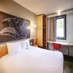 Ibis Lyon Gerland Musée des Confluences Hotels in Oullins