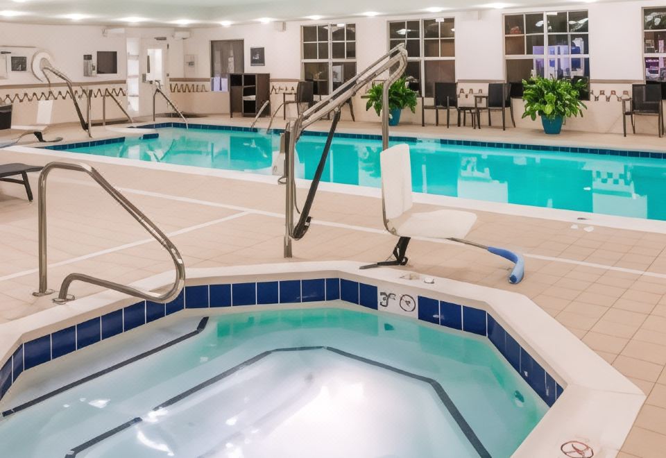 3. 레지던스 인 웨..