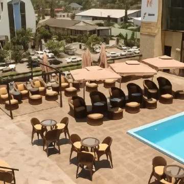Seashells Millennium Hotel Отели рядом с достопримечательностью «Dar Es Salaam War Cemetery»