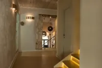 Theasea Stylish Residences - Homestays